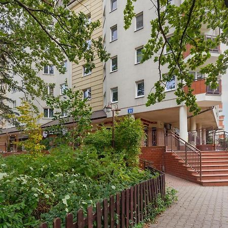 Cozy Apartment With Parking In Warsaw Ursus By Noclegi Renters Extérieur photo